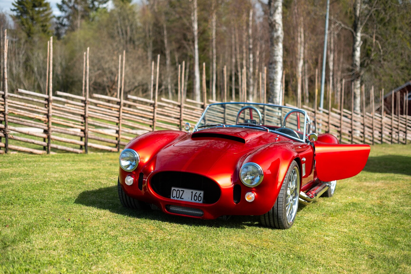Exterior image of 2011 AC Cobra Replika