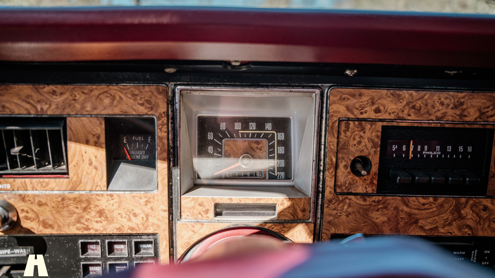 Interiörbild 1976 Ford Mercury Monarch Ghia (9)