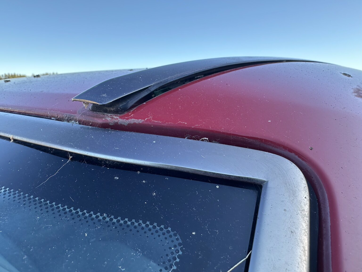 Exteriörbild på 1990 Mercedes-Benz 200 E
