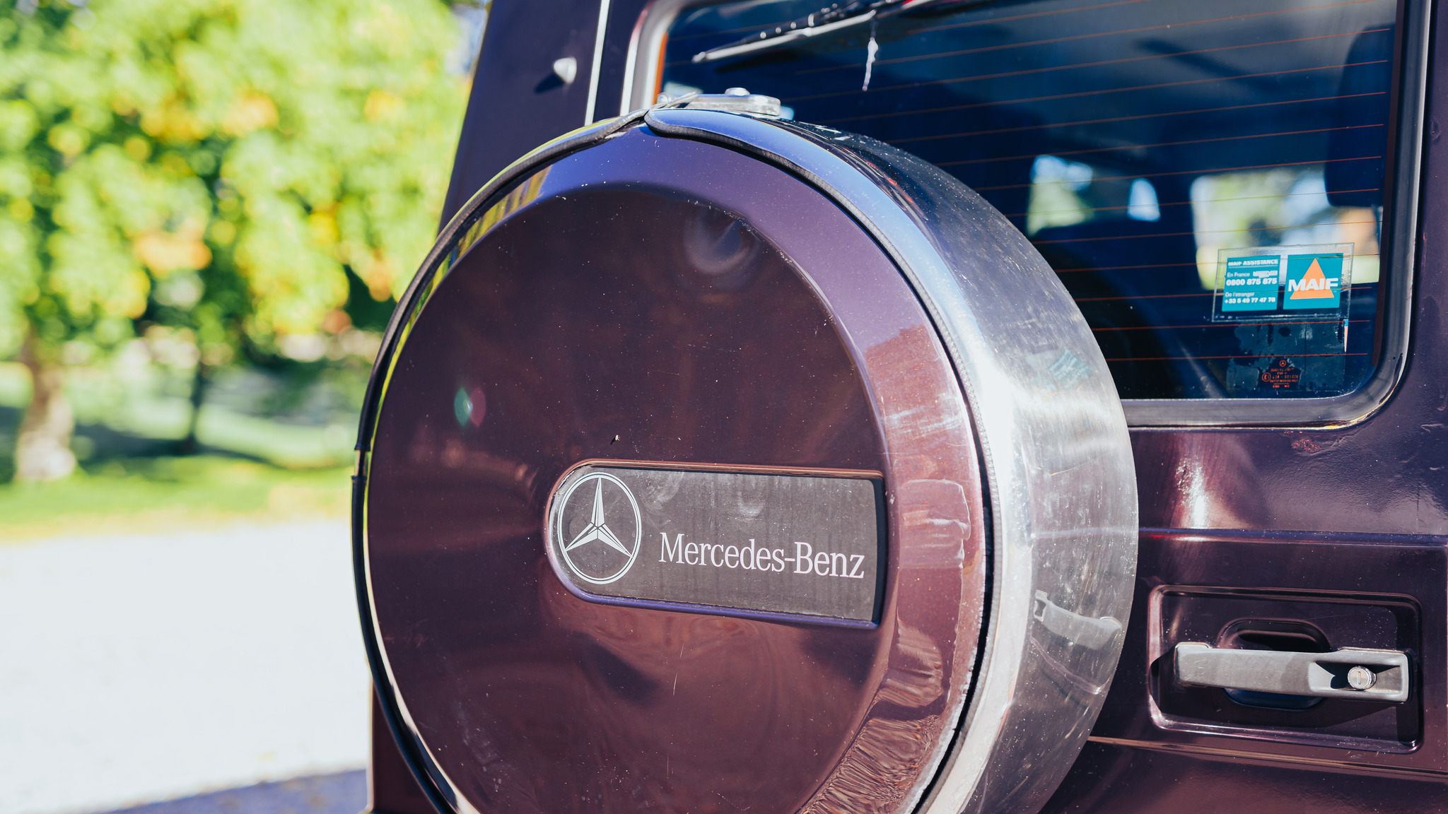 Exterior image of 2000 Mercedes G500 Classic Special Edition