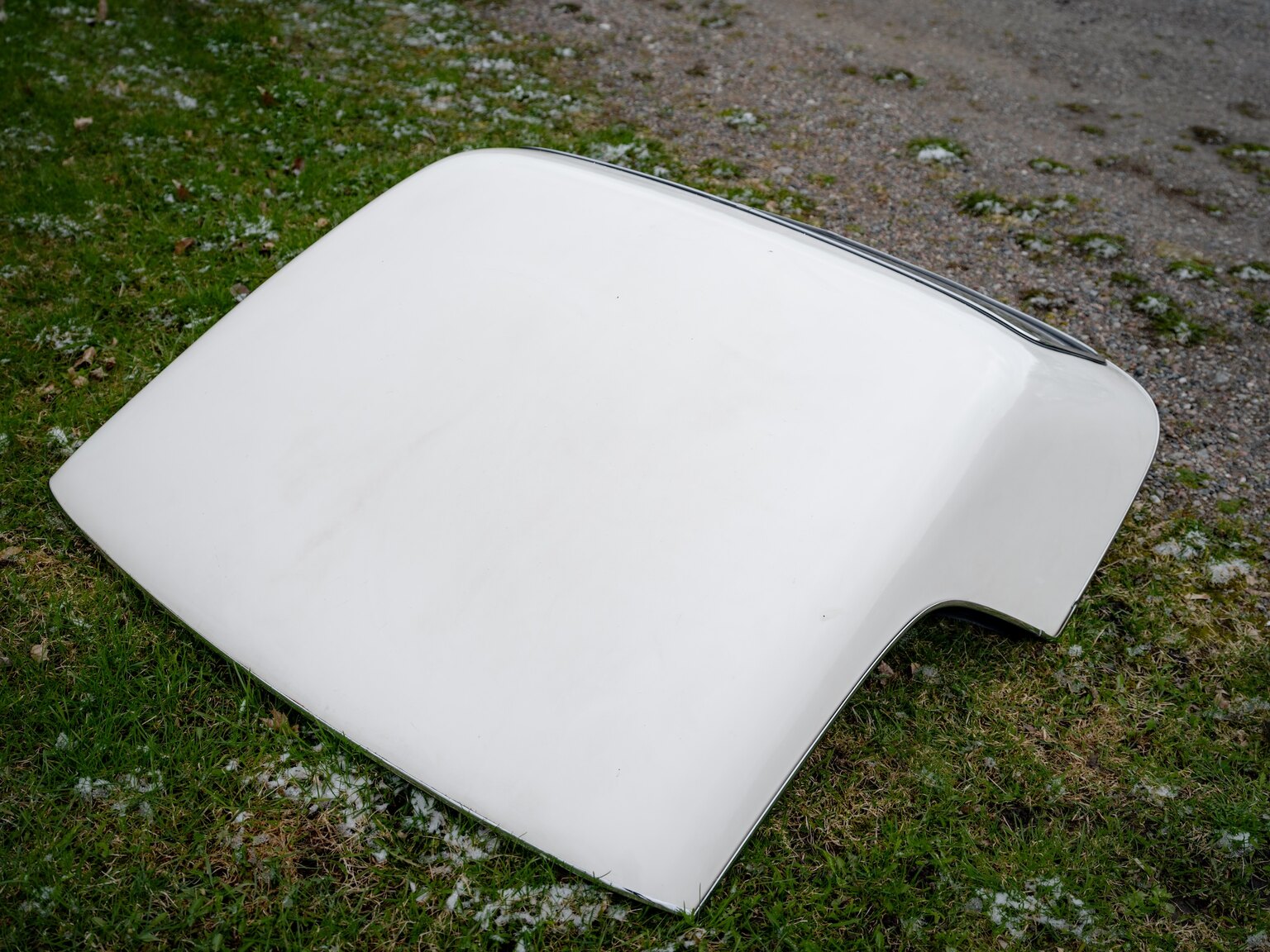 Exteriörbild på 1956 Ford Thunderbird (21)