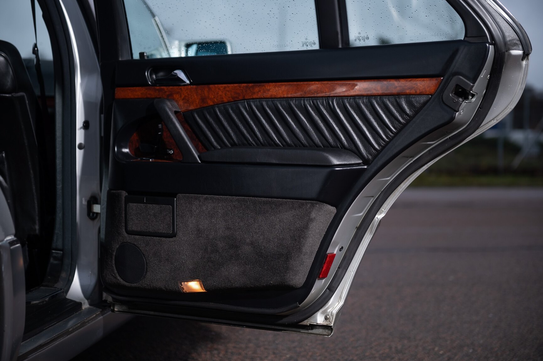 Interiörbild 1992 Mercedes-Benz 500 SE