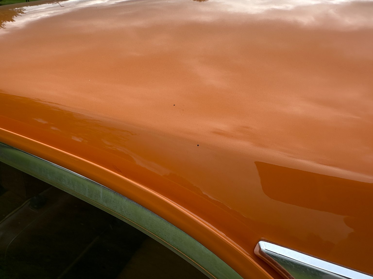 Exteriörbild på 1974 Volvo 142 2.0